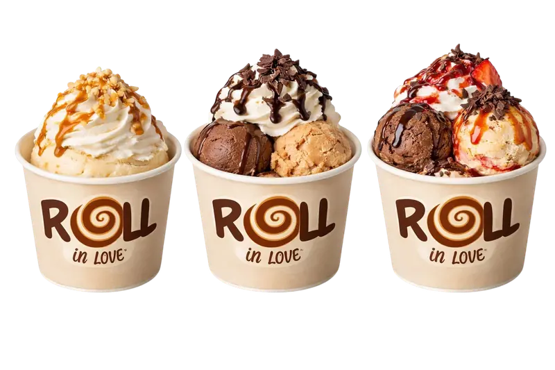 Trois pots Roll in Love remplis de boules de glace, de crème et de coulis